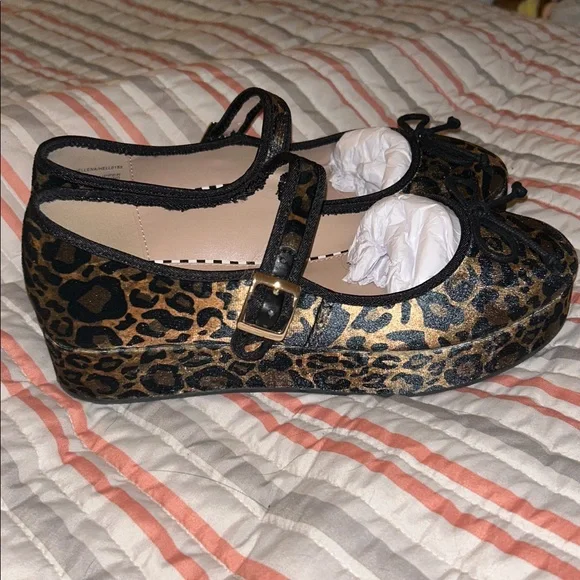 Betsey Johnson Platform Mary Jane’s - Picture 2 of 2